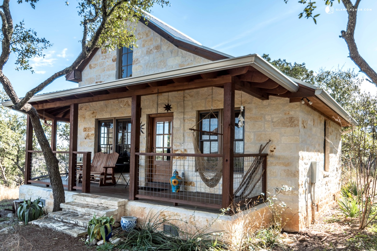 Round Mountain, Texas : Hopaway Holiday - Vacation and Leisure Services